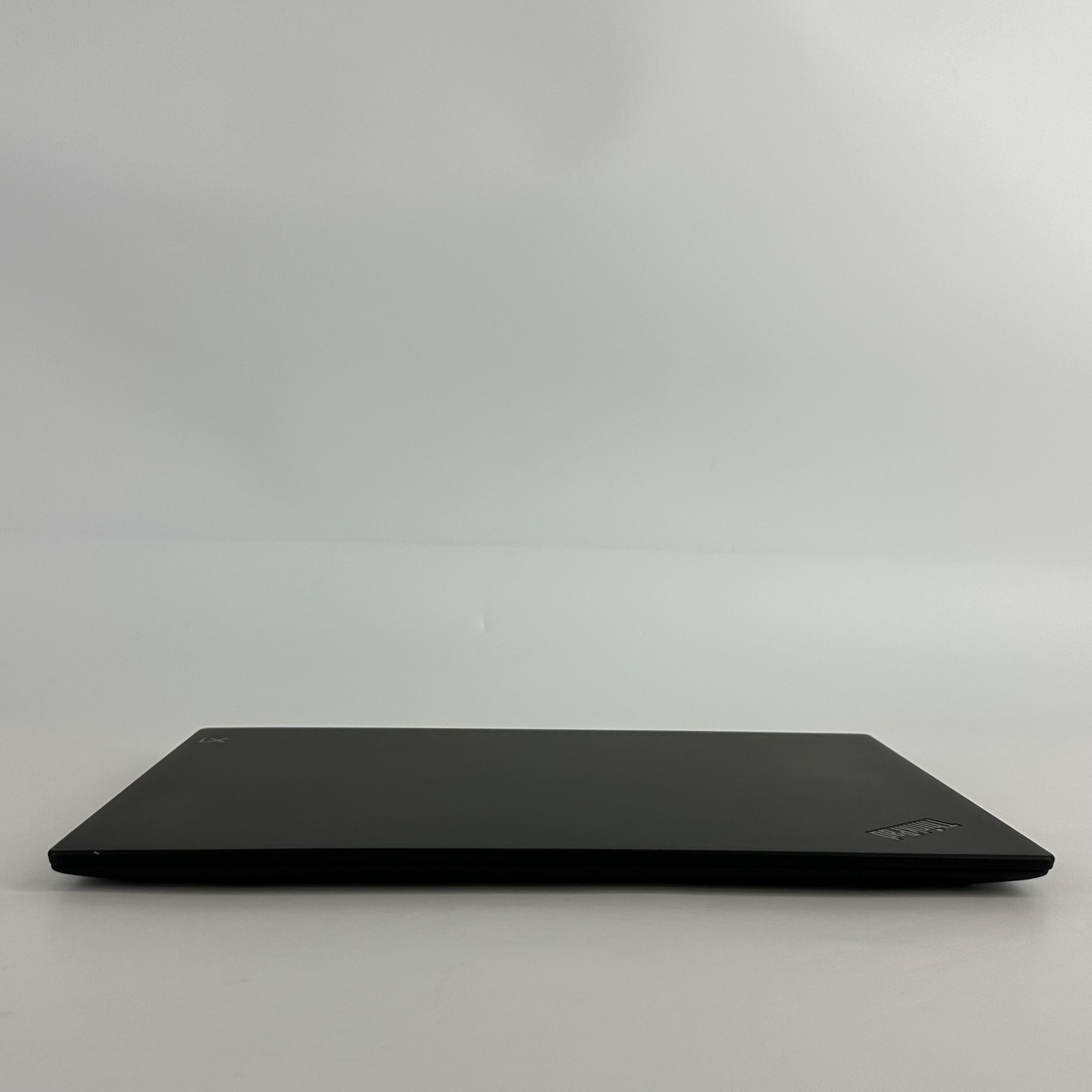 Lenovo ThinkPad X1 Carbon Gen 6 14, 14-Inch Laptop, with Intel Core i7 8th Gen., 256 GB SSD (Solid State Drive), Windows 11 Pro
