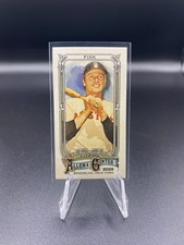 2025 Topps Allen & Ginter Mini Carlton Fisk #187