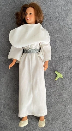 11” Princess Leia doll with original gown, belt, shoes, gun by Kenner 1978
