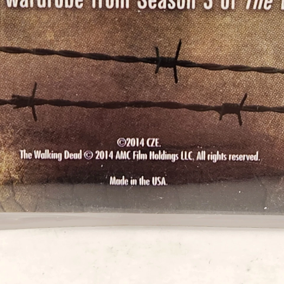 2014 Cryptozoic The Walking Dead Season 3 Part 2 Wardrobe / Costume W5 Walker - Image 3 of 3