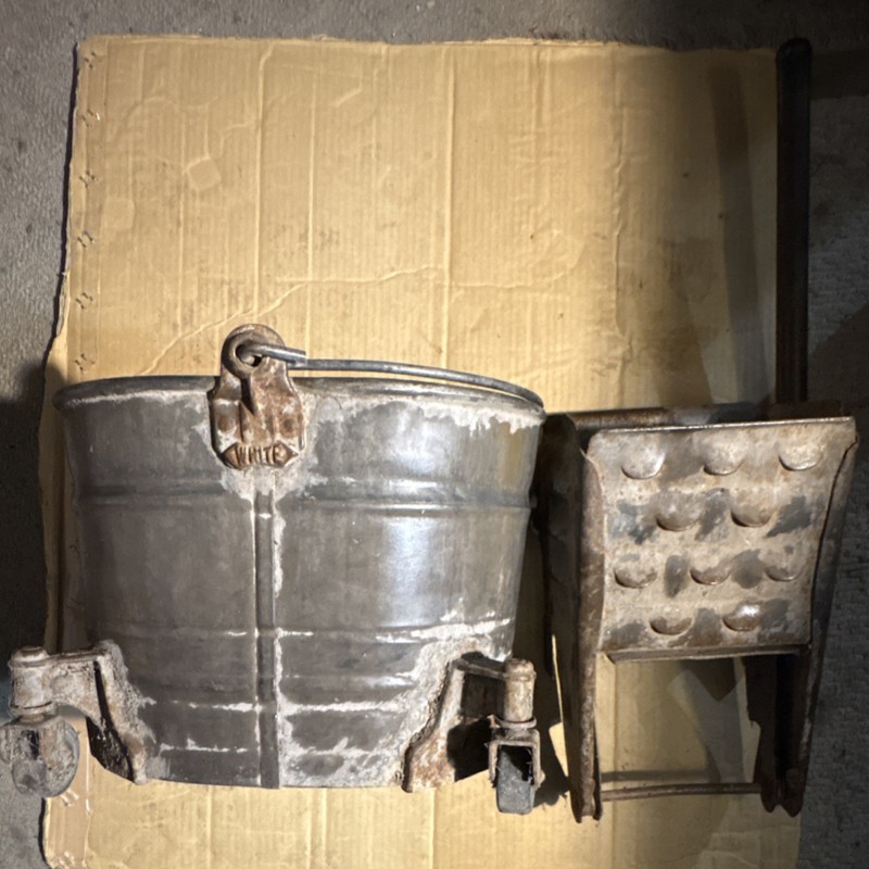Antique  White Metal Mop Bucket Gray Round with Wringer and Wheels