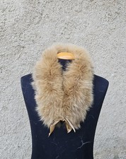 Real Fur Fox Collar with ribbon in beige color.