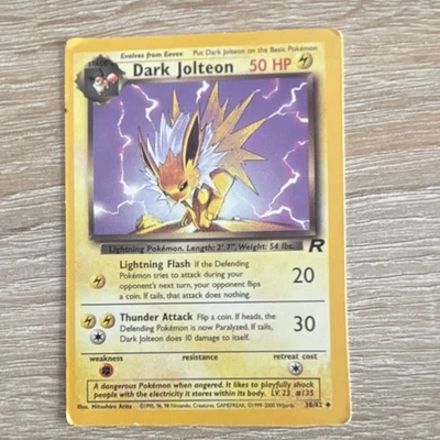 Wizards Pokémon JCC Dark Jolteon 38/82 Team Rocket 50 PV Anglais 2000 Rare - Photo 1/2