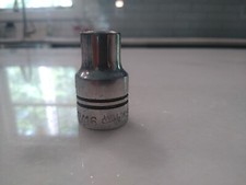 WILLIAMS VINTAGE Hecho en EE. UU. 7/16" 1/2" UNIDAD POCO PROFUNDA 6 PUNTOS ENCHUFE ST-614