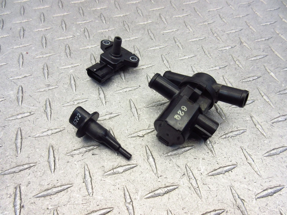 Sensor de presión de válvula de corte de aire Yamaha FZ6 FZ6RC 2006 04-09 MAPA MAF Foto 4 de 4