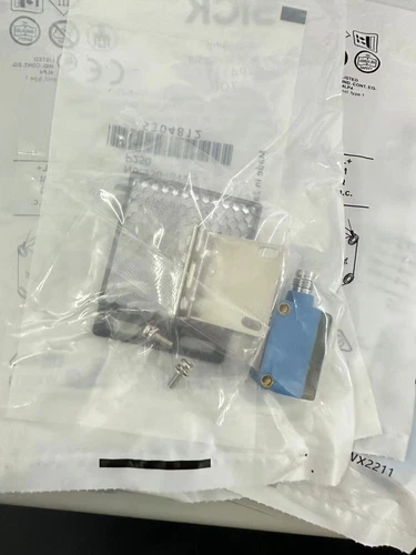 1PCS New For SICK GL6-P4111 1050706 Proximity Switch sensor Replacement