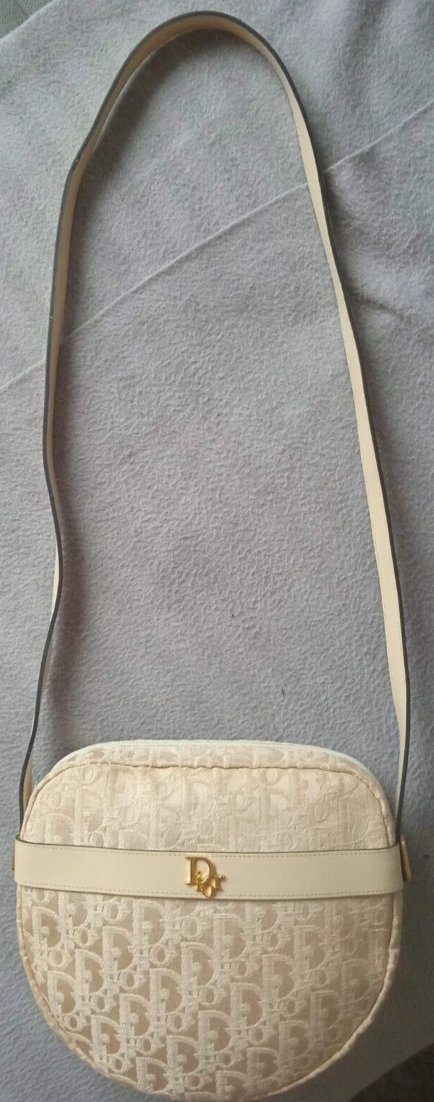 Sac bandoulière en toile d'ivoire blanc monogramme blanc ivoire Christian Dior années 70 années 80
