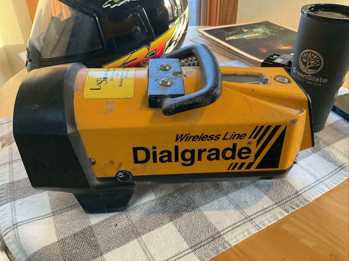 Spectra Physics L1165 Dialgrade Pipe Laser With Case And