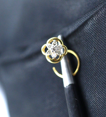 Pure 18K Yellow Gold Lucky Flower Stud Earrings Women 0.4  S🚫LD Brand new,pure 18k yellow gold,small floral precious stones. main image 1