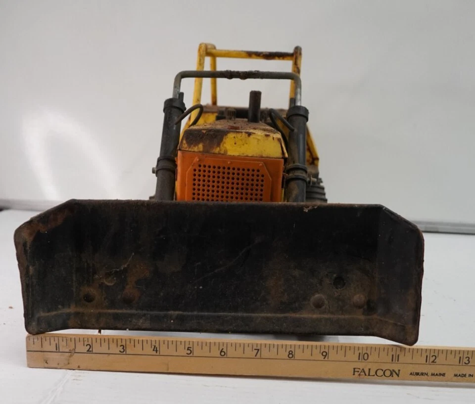 Bulldozer Mighty Tonka Dozer T-9 No. 1974/75 de colección pátina 3907  Foto 3 de 4