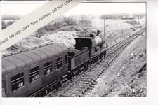 IRISH - CIE 4-4-0 - LOCO. NO. 314 @ ROSSLARE STRAND - 1955 - RAILWAY PHOTO #5552