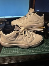 Jordan 11 Retro Legend Blue