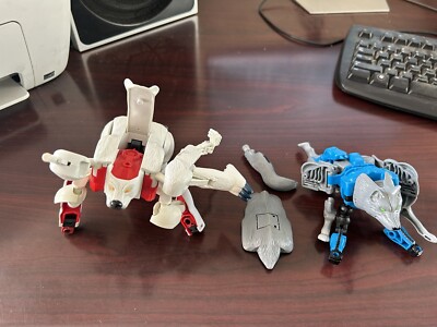 2- Vintage Beast Wars Transformers-Wolf & Bear  Figure (1995) Not Complete Parts