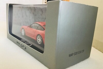 1/43 MINICHAMPS PORSCHE 911 GT3, red , WAP 020 016 19 mint ,++