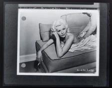 JAYNE MANSFIELD W/ CIGARETTE - VINTAGE 4X5 B&W NEGATIVE FROM KEYBOOK #298