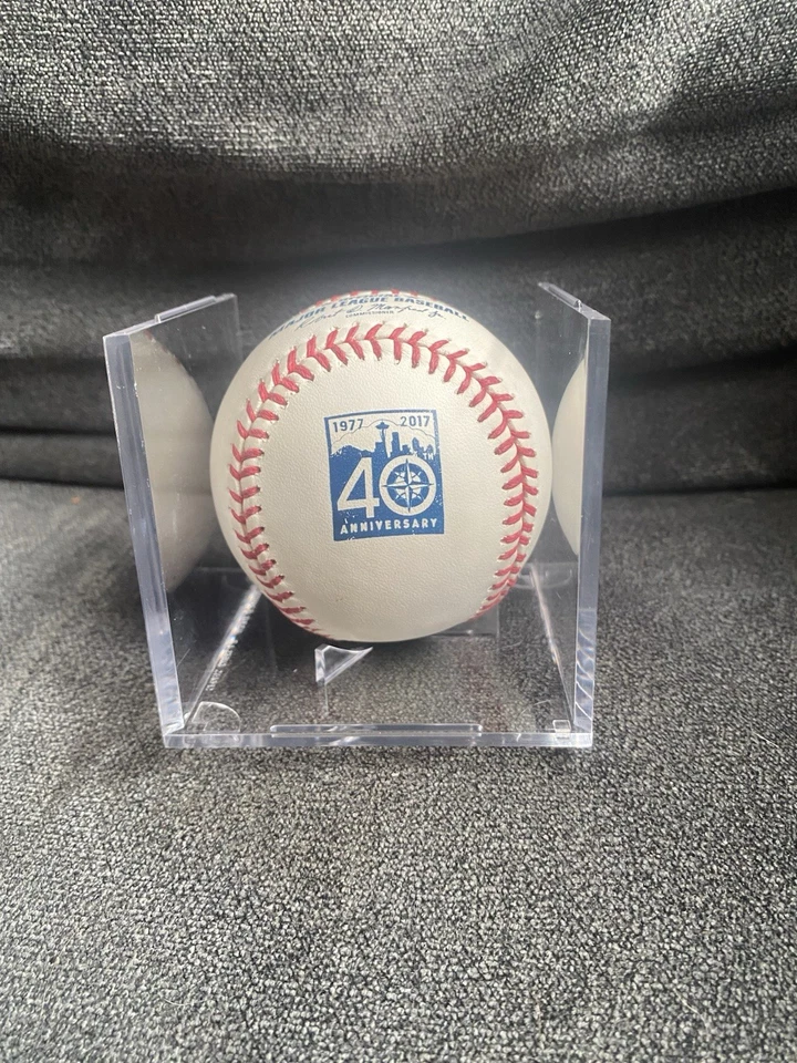 Mike Trout Auto Baseball Angels Rare Inscription “2x MVP” On Rare 40th Anniv Bal - Image 2 of 2
