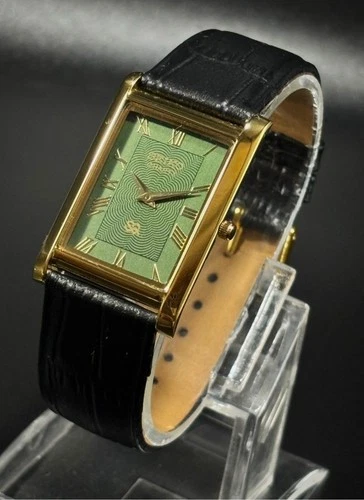 Rare Vintage Seiko Slim Quartz Men's Wrist Watch