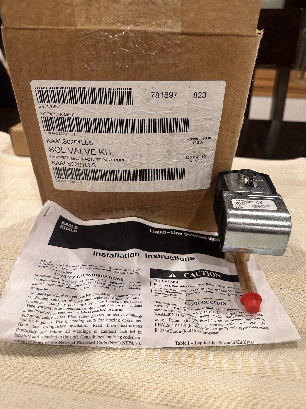 PARKER/CARRIER NORMALLY CLOSED SOLENOID VALVE 324807-701 GRS3-R598C-01