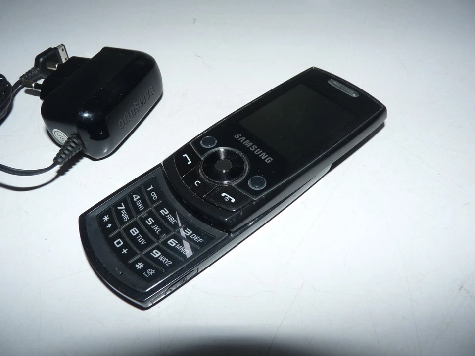 ancien téléphone portable samsung j700v / testé ok / réseau sfr - Photo 2/4