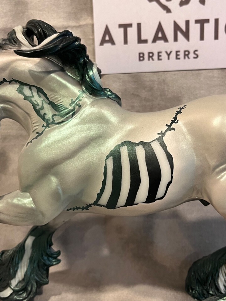 Breyer 2021 Halloween Horse Thriller Gypsy Vanner 1833 NO Box eBay