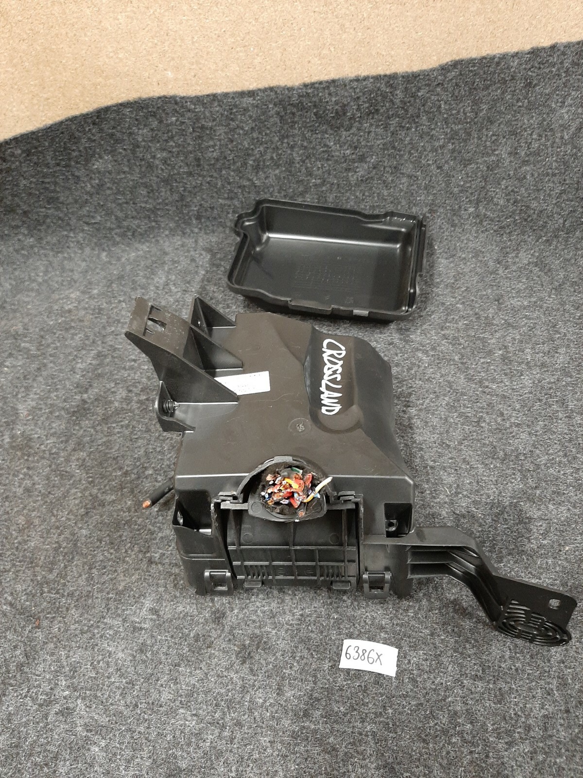 Picture 3 of 8