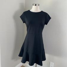 NEW Gap Womens 12 Petite Black Flounce Hem Dress Short Sleeve Stretch