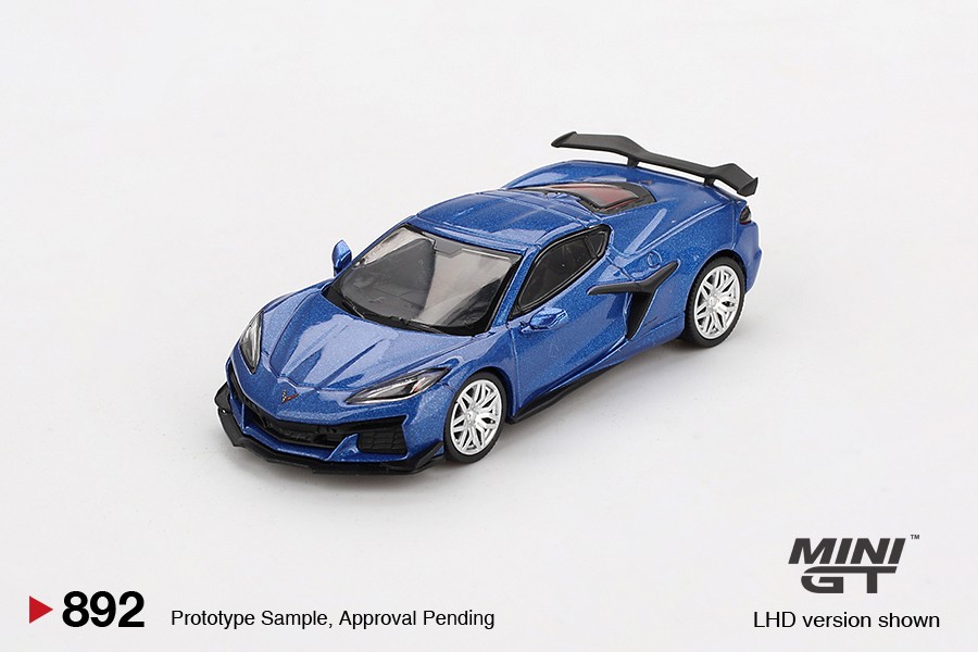 Mini GT #892 Chevrolet Corvette Z06 2023 Elkhart Lake Blue