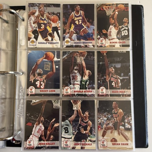 🏀1993-94 NBA HOOPS Series 1 Set of 300 Cards in Collectors Album/2 Jordans+ - Picture 22 of 22