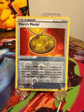 Pokemon Hero's Medal 152/185 Reverse Holo Uncommon TCG 2020 Vivid Voltage Card
