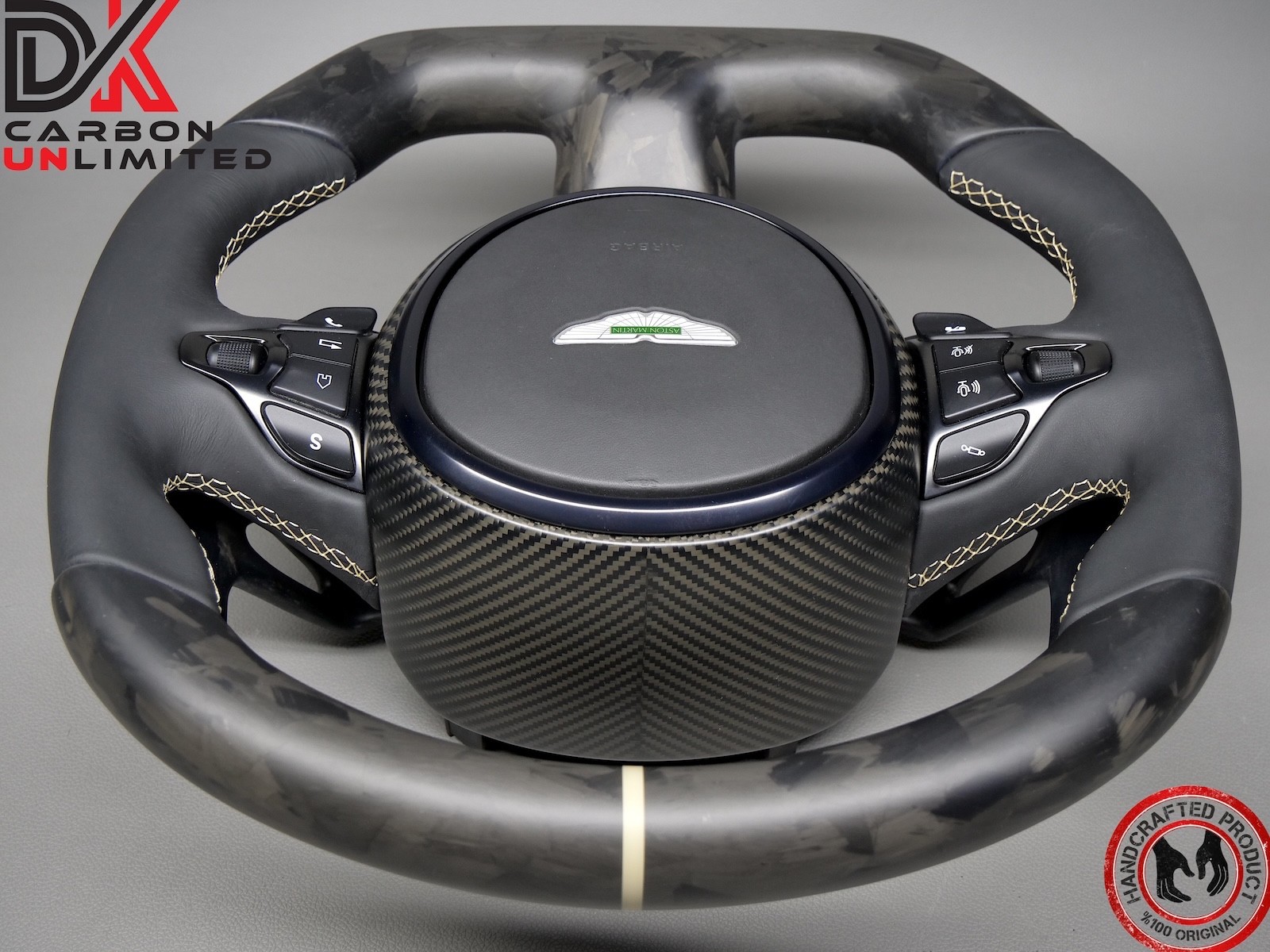 Aston Martin Vantage DBS DB11 Sand Storm Ring Matte Forged Carbon Steering Wheel