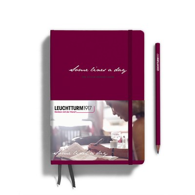 Some lines a day, 5-Jahres-Buch Medium (A5), Port Red