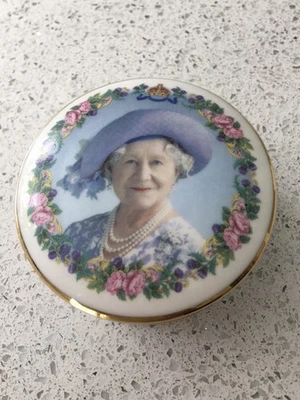 Royal Crown Duchy Queen Mother 100th Birthday Fine Bone China Trinket Dish - Image 1 of 4