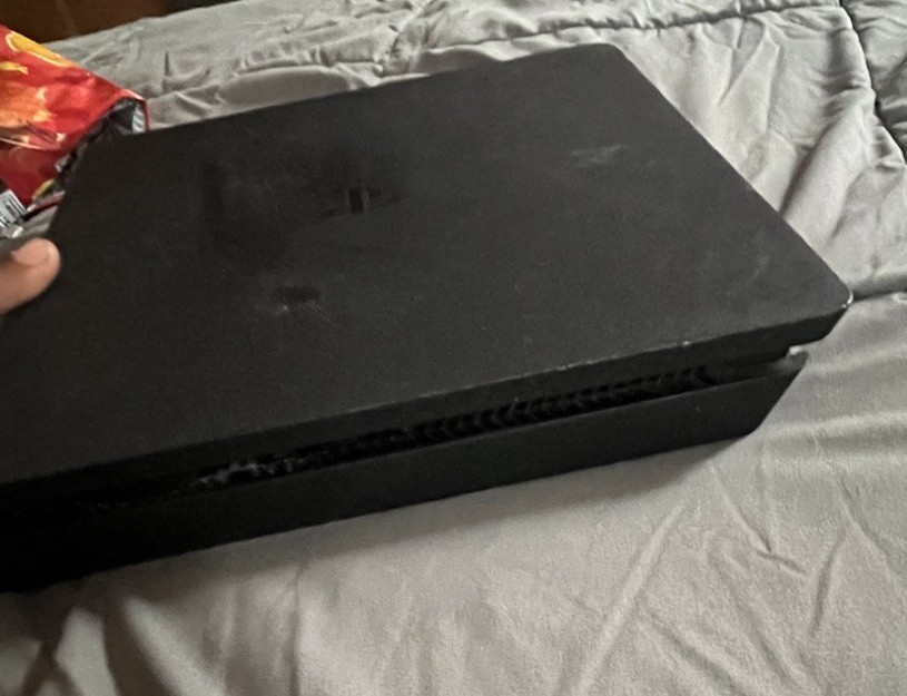 PlayStation4 - PS4薄型　1TB Amazon.com: PlayStation 4 Slim 1TB Console : Video Games