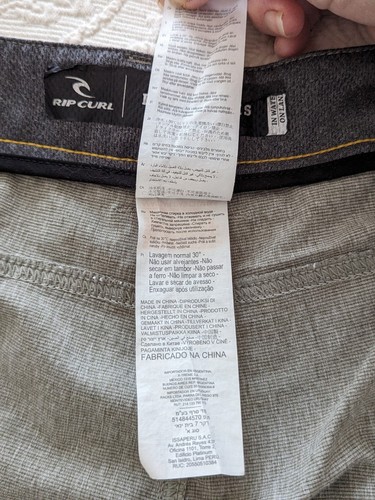 Ripcurl Boardwalks Grey Shorts Men Poly/Cot/Spandex Size 40 - Picture 9 of 9