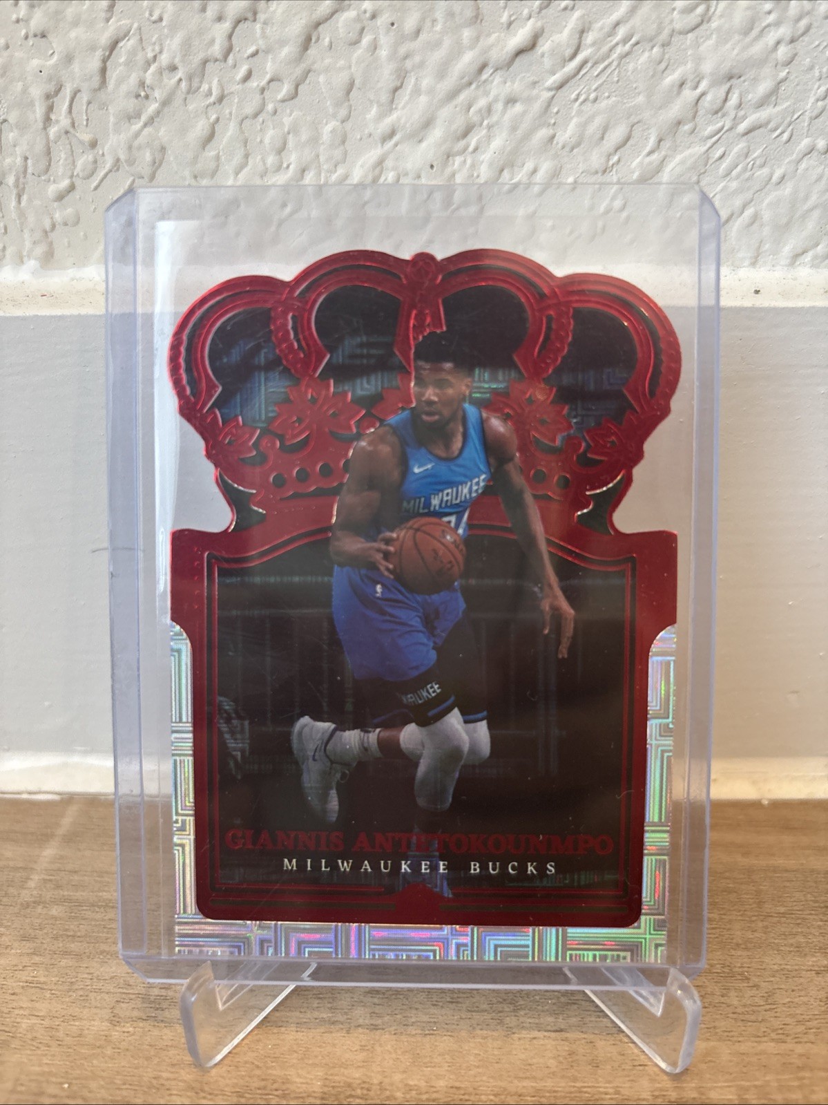 2021-22 Panini Crown Royale - Giannis Antetokounmpo #4 Asia Red