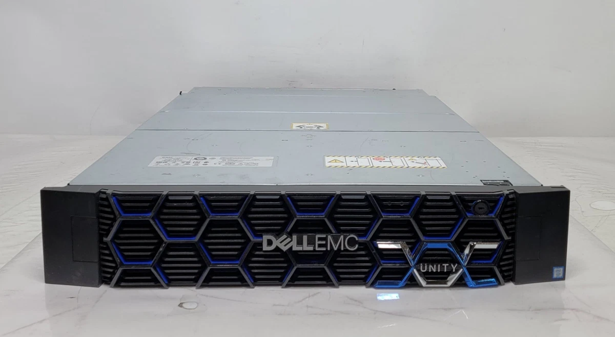 NetApp DS4246 Disque Array Étagère 24x 450gb 15K SAS 2x IOM6 SAS