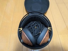 Meze Audio M99C-WG 99 Classics Walnut Gold Over-Ear Closed-Back Headphones