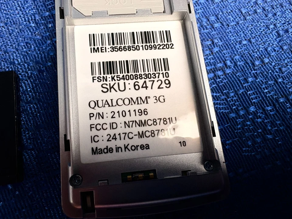 Sierra Wireless AT&T Qualcomm 3G USB Connect 881 USB Mobile Broadband Receiver - Image 4 of 4