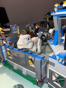 LEGO Jurassic World Indominus Rex Breakout 75919 Complete W/Manual Missing Parts