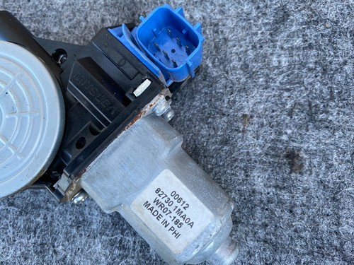 INFINITI QX56 QX80 2011-2017 OEM REAR RIGHT PASSENGER DOOR WINDOW MOTOR - Picture 4 of 5