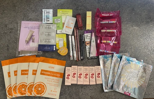 Mystery Box Of Beauty Products- Six Pieces- Makeup- Skin Care- Face Masks NEW