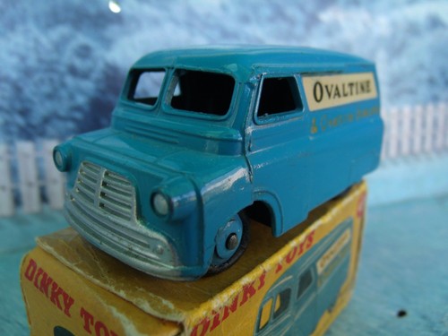 1/43 Dinky BEDFORD OVALTINE VAN #419 - Picture 2 of 3