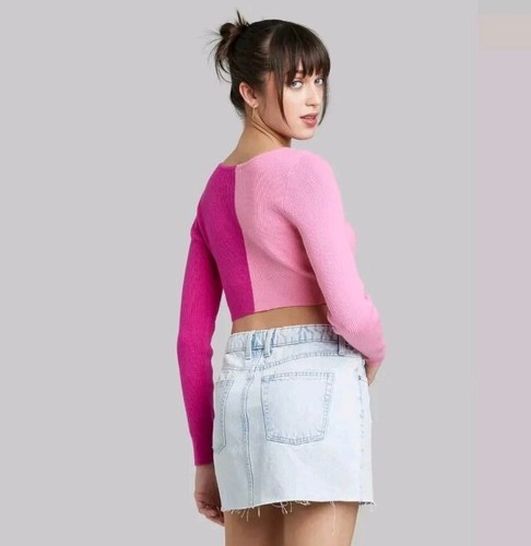 Wild Fable Women's Cardigan Cropped Long Sleeve Hot Pink 90's y2k Size Large - Picture 2 of 14