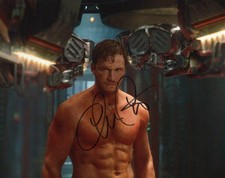 CHRIS PRATT (Guardians Of The Galaxy) Autographed Signed 8x10 Photo SHIRTLESS