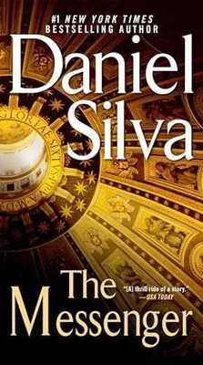 The Messenger (Gabriel Allon) - Paperback, by Silva Daniel - Very Good j