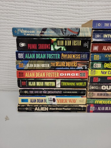 Vintage Lot of 31 Alan Dean Foster Paperback Books - Imagen 2 de 9