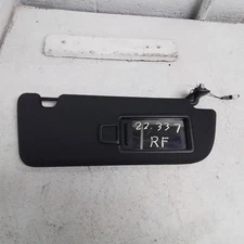 Passenger Sun Visor Illuminated Fits 17-18 PORSCHE PANAMERA 951236