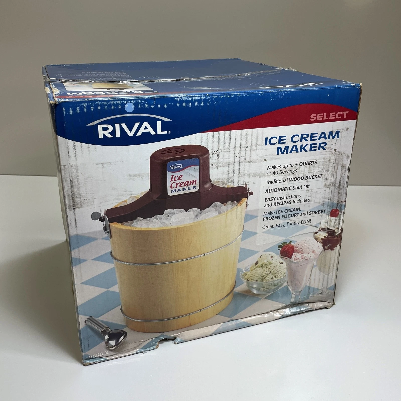 Rival Ice Cream Maker Select 8550 Electric Wood Bucket 5 Quart 40 Servings - NEW