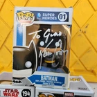 🔥Funko Pop! DC Comics: Batman #01  Signed Kevin Conroy 🔥 box has some damage