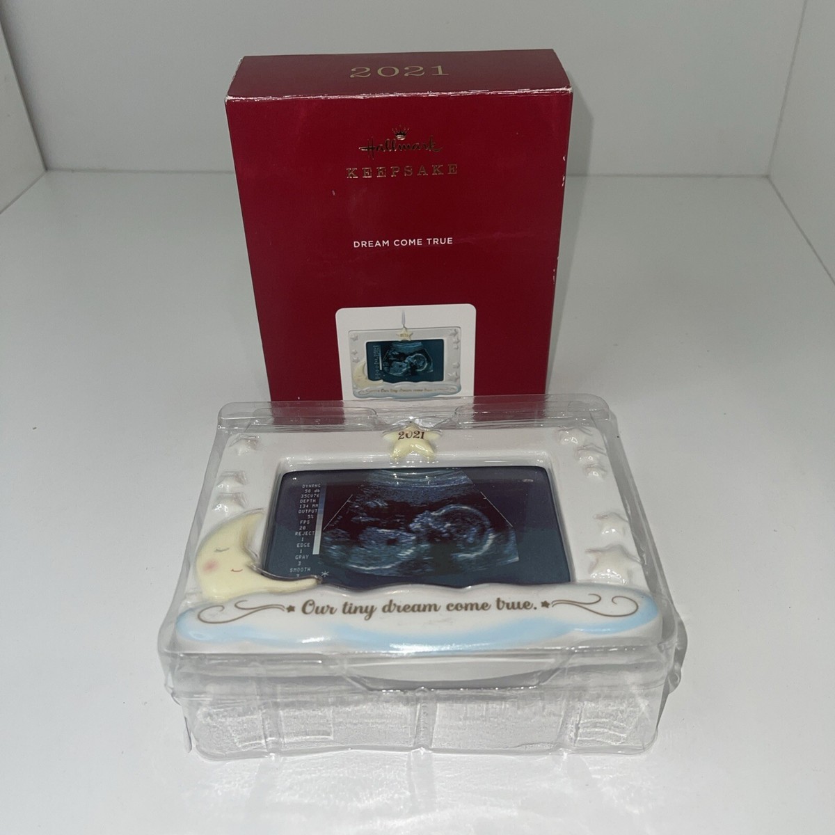 2021 Hallmark Porcelain Ultrasound Photo Holder Ornament Dream
